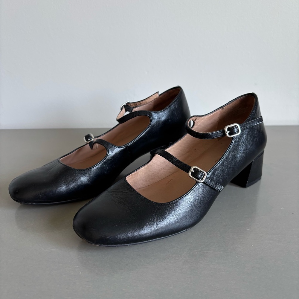 Madewell Black Mary Jane shoes